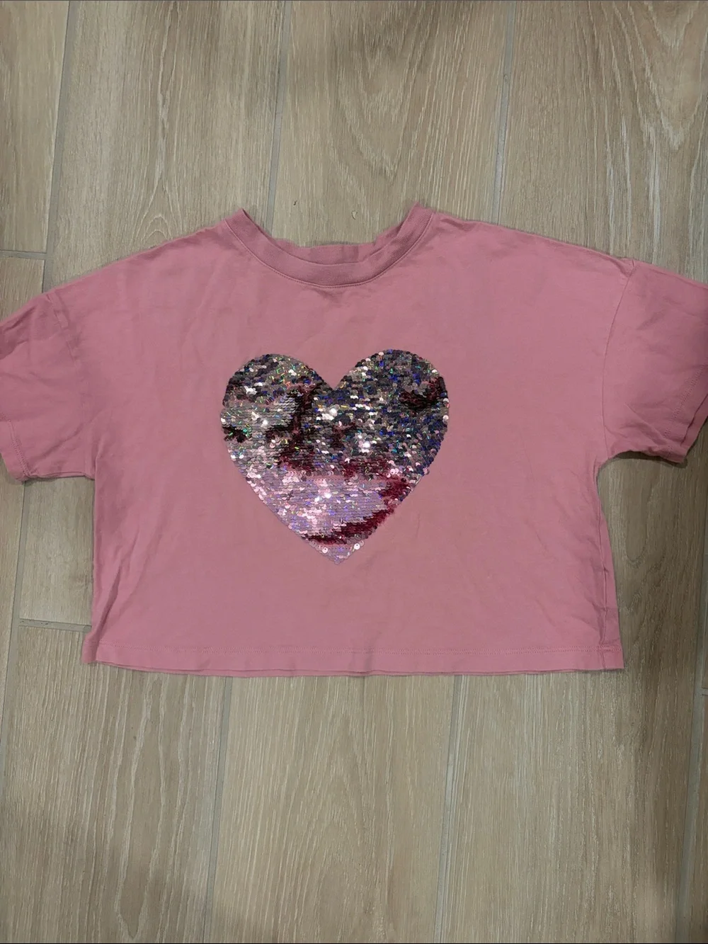 Gap Kids Girls Pink Sequin Heart Crop Tee